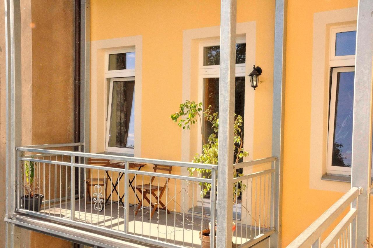 ドレスデンHaus Ludwigアパートメント エクステリア 写真